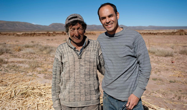 Núñez (right) with Fabio Quispe, a farmer from a community in Salinas, Bolivia. PHOTO: Vitaliy Prokopets